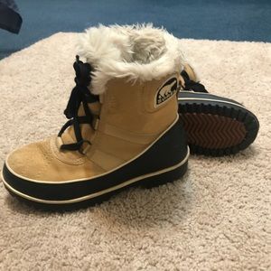 Women’s Sorel Short Boots 6 Tan / Black Lace Up